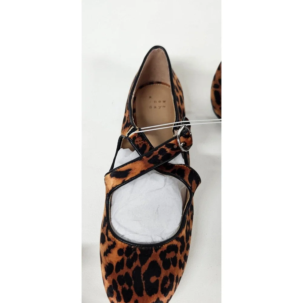 A New Day Womens Leopard Print Mary Jane Ballet Flats Crisscross Strap Brown 8.5